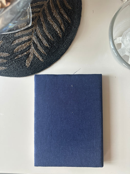 Pixelated flowers diary