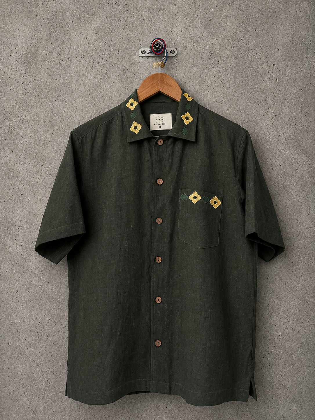 The Moss Green linen shirt