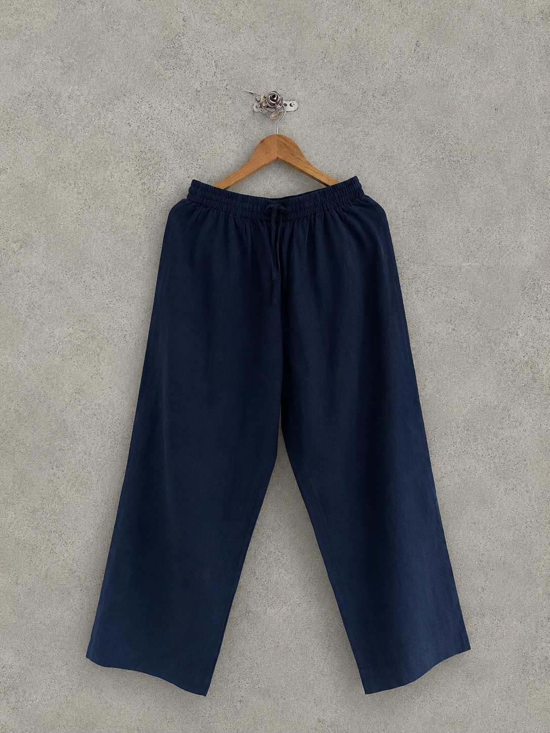 Pixelated flowers lounge pants