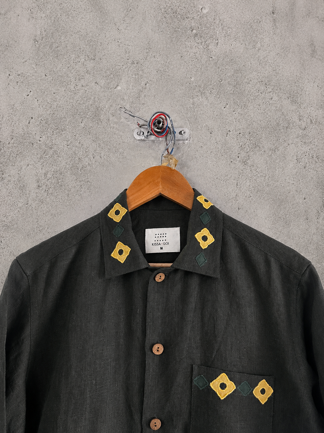 The Moss Green linen shirt