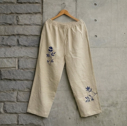 Lilies in the light lounge pants
