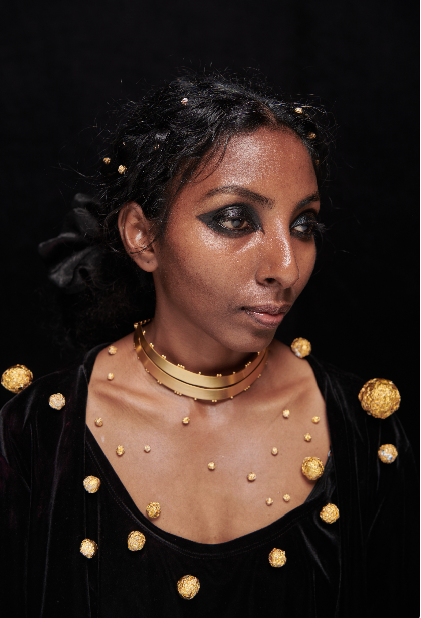 Gold necklace Kissa goi Studios